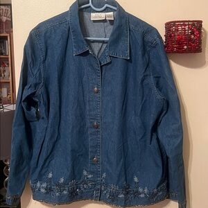 Denim jacket/coat size 1X has a sequin bottom style with a touch of class